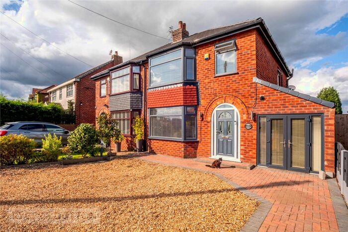 3 Bedroom Semi-Detached House For Sale In Simister Lane, Simister, Manchester, M24