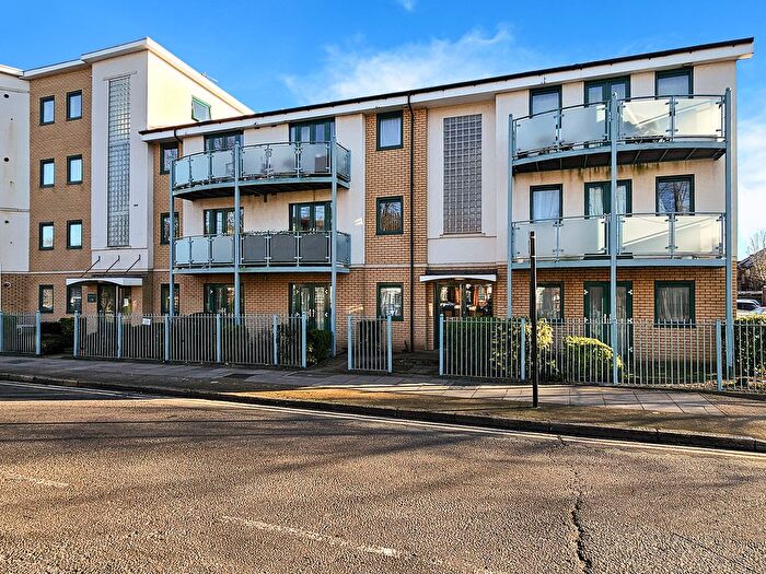 2 Bedroom Flat To Rent In Monarchs Court, Imperial Drive, Harrow, HA2