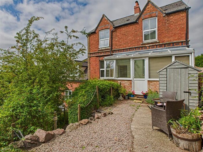 4 Bedroom Detached House For Sale In Ryecroft House, West Malvern Road, WR14