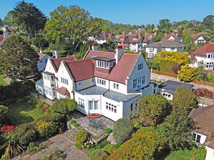 2 Bedroom Flat To Rent In Convent Road, Sidmouth, EX10