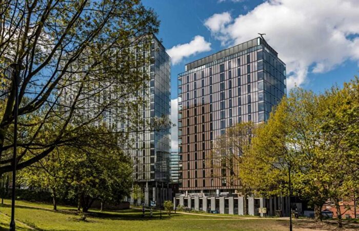 2 Bedroom Apartment To Rent In The Stile, Manchester, M4