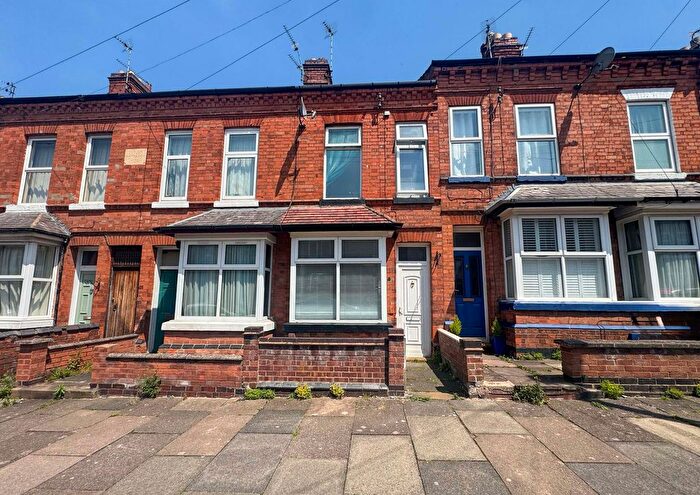 2 Bedroom Terraced House For Sale In St Leonards Road, Clarendon Park, Leicester, LE2