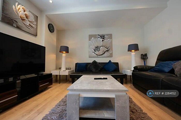 1 Bedroom Flat To Rent In Mitre House, Brighton, BN1