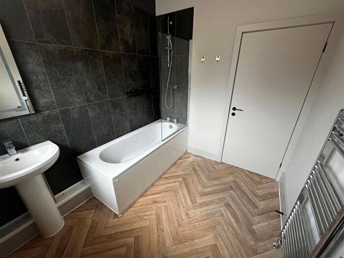 1 Bedroom Apartment To Rent In Holberry Gardens, Sheffield, S10