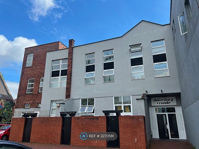 2 Bedroom Flat To Rent In Shaftesbury Crusade, Bristol, BS2