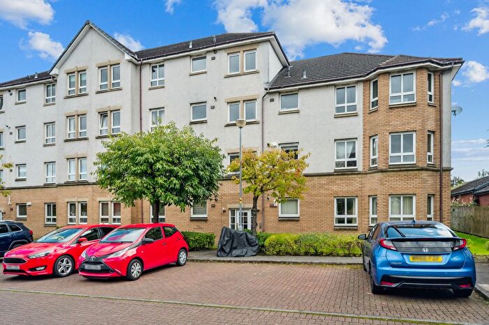 3 Bedroom Flat To Rent In Hutton, Kelvindale, Glasgow, G12
