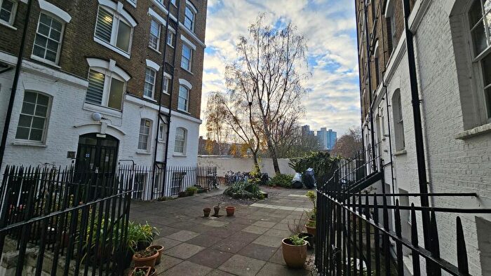 1 Bedroom Apartment For Sale In Fanshaw Street, London, N1