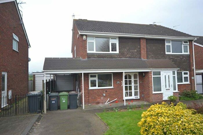 3 Bedroom Semi-Detached House To Rent In Purcell Avenue, Whitestone, CV11