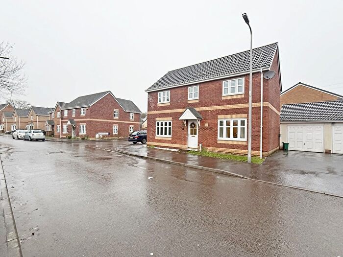 3 Bedroom Detached House For Sale In Meadow View, Tyla Garw, Pontyclun, Rhondda Cynon Taff., CF72