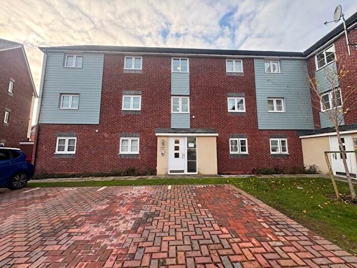 2 Bedroom Apartment To Rent In Aldridge Square, Perry Barr, Birmingham, B42