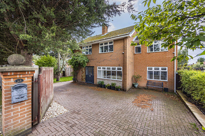 5 Bedroom Detached House For Sale In Lawrence Avenue, Eastwood, NG16