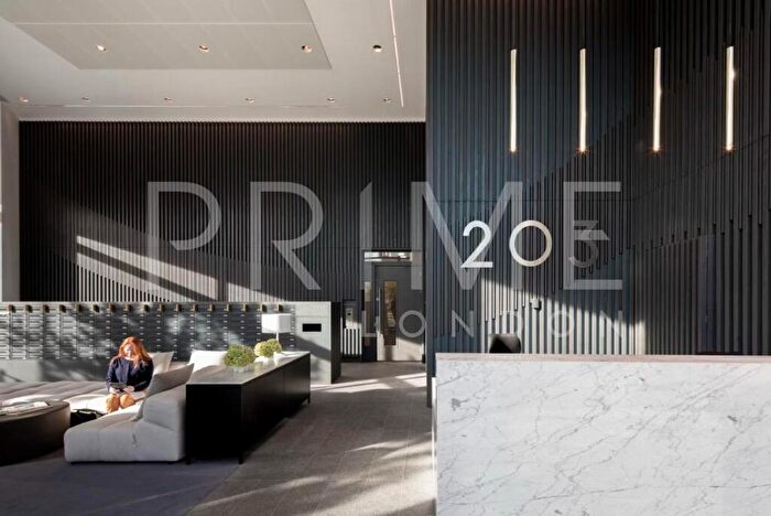 2 Bedroom Apartment For Sale In Amory Tower, Marsh Wall, Canary Wharf, E14