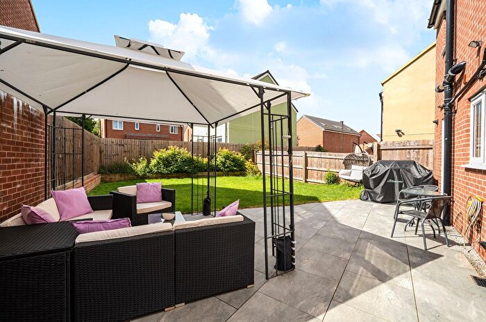 4 Bedroom Detached House For Sale In Fossebridge Place, Cheltenham, Gloucestershire, GL52