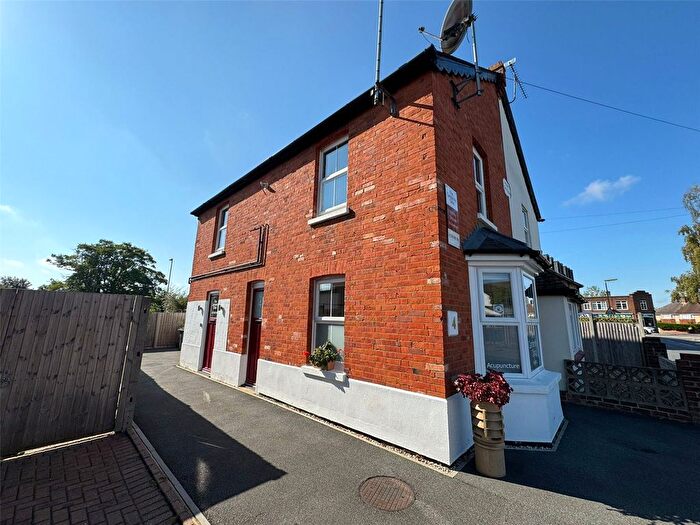 1 Bedroom Maisonette To Rent In Watchetts Road, Camberley, Surrey, GU15