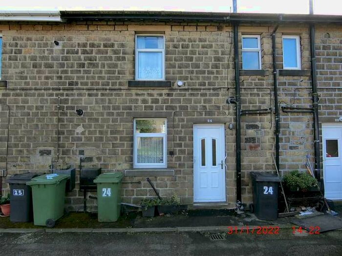 3 Bedroom Terraced House To Rent In Broadlands, Holmfirth, HD9