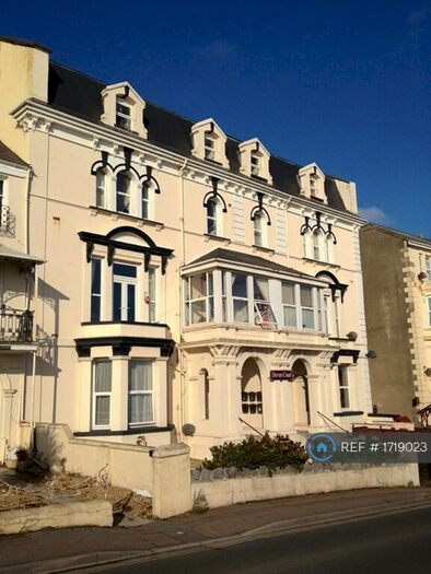 Studio To Rent In Devon Court, Dawlish, EX7