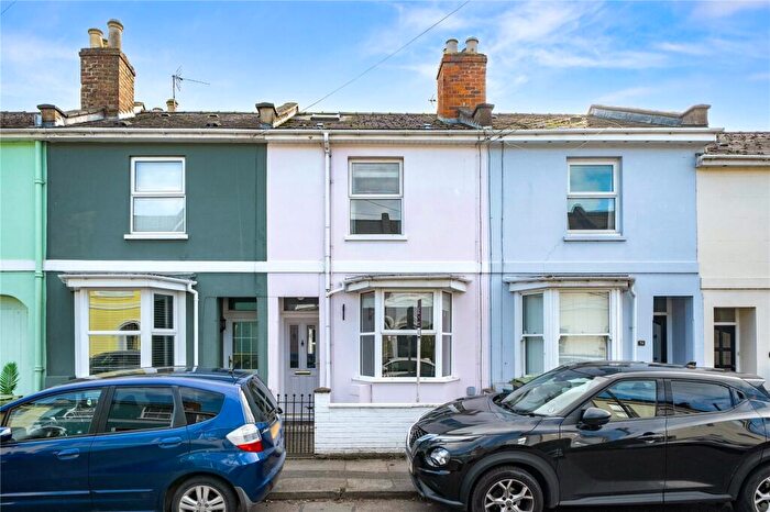 3 Bedroom Town House For Sale In Roman Road, Cheltenham, GL51