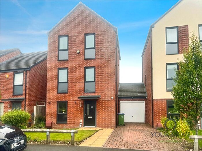 4 Bedroom Link Detached House For Sale In New Road, West Bromwich, West Midlands, B70