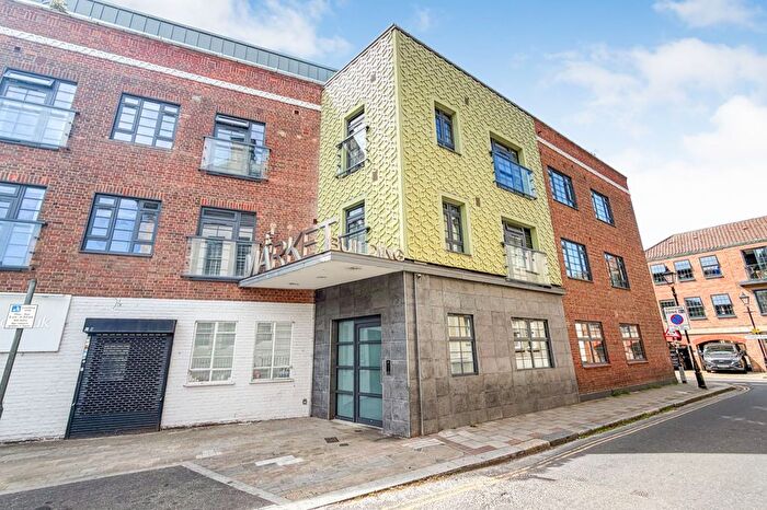 Studio For Sale In Market Place, Brentford, TW8