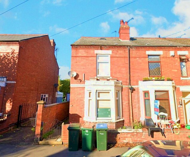 3 Bedroom End Of Terrace House To Rent In Hugh Road, Coventry, CV3