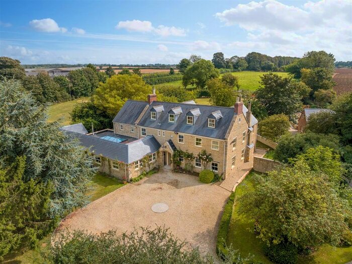 6 Bedroom Detached House For Sale In Souldern, Bicester, OX27