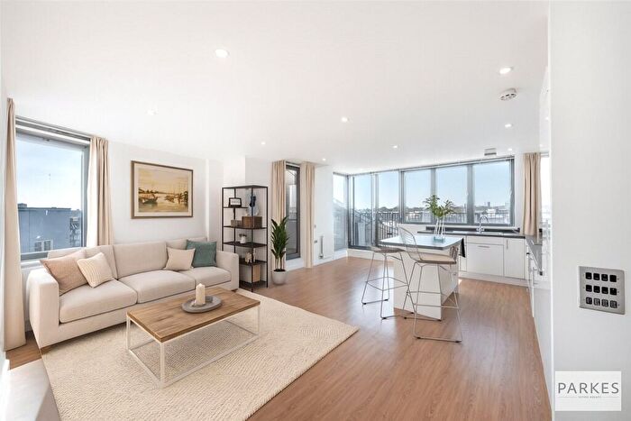 2 Bedroom Apartment For Sale In Park Village East, London, NW1