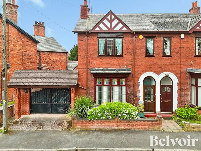 3 Bedroom Semi-Detached House For Sale In James Street, Willenhall, Wolverhampton, WV13