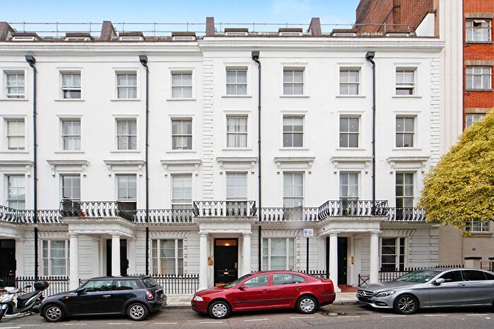 1 Bedroom Flat For Sale In Orsett Terrace, Paddington, W2