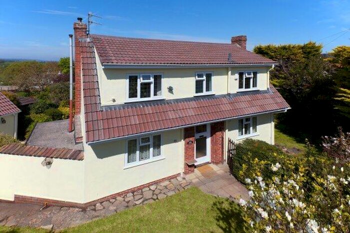 3 Bedroom Property To Rent In Druid Stoke Avenue, Bristol, BS9