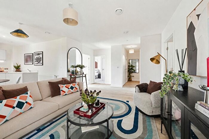3 Bedroom Flat To Rent In Goodmayes Square, Teal Road, Ilford, IG3