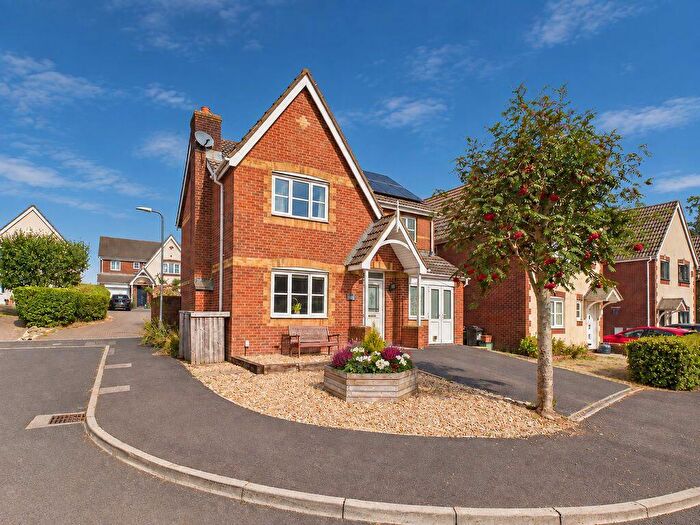 4 Bedroom Detached House For Sale In Under Knoll, Peasedown St. John, BA2