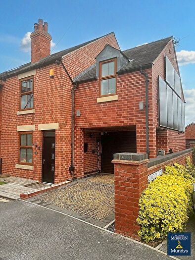 3 Bedroom End Terrace House For Sale In Kirklington Road, Southwell, NG25