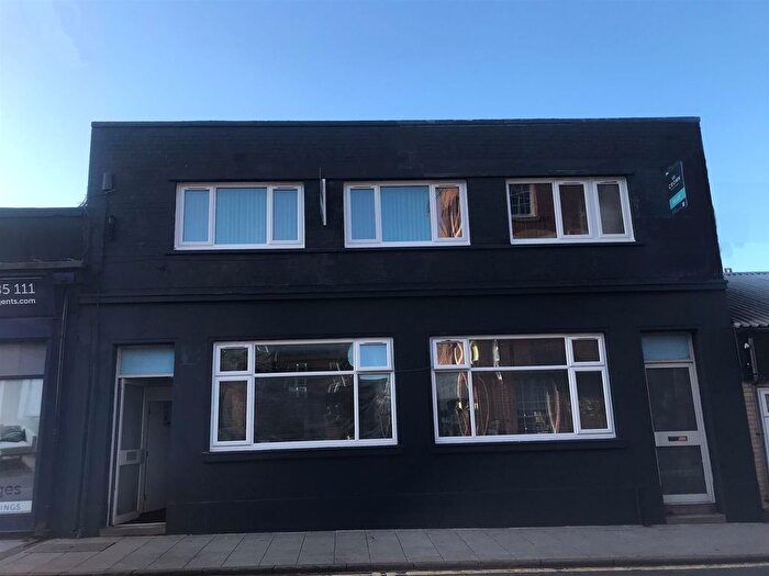 1 Bedroom Property To Rent In Bank Street, Castleford, WF10