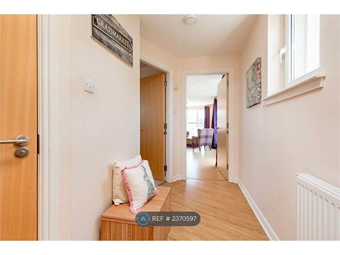 1 Bedroom Flat To Rent In Bonnyhaugh Lane, Edinburgh, EH6