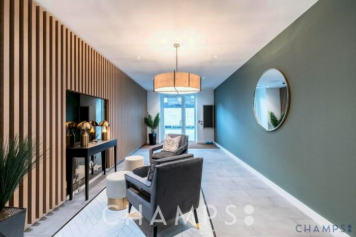 2 Bedroom Flat To Rent In Leamore Street, London, W6