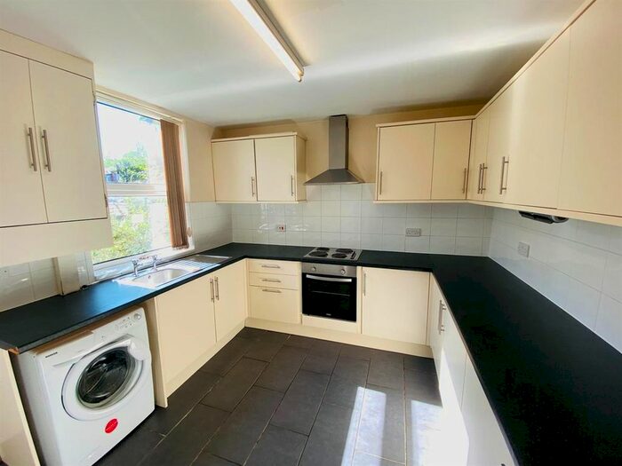 4 Bedroom Terraced House To Rent In William Street, Sheffield S10