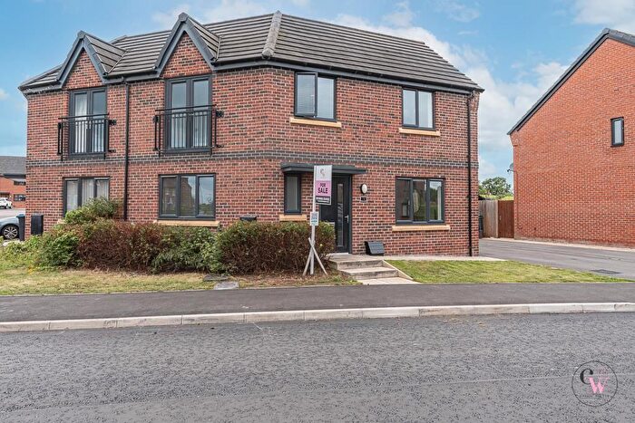 3 Bedroom Semi-Detached House For Sale In Chillingham Road, Winsford, CW7