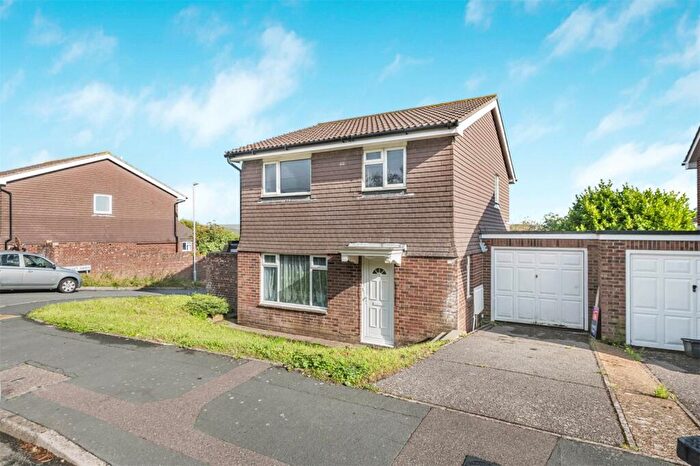 5 Bedroom Link Detached House For Sale In Lynchet Close, Brighton, East Sussex, BN1