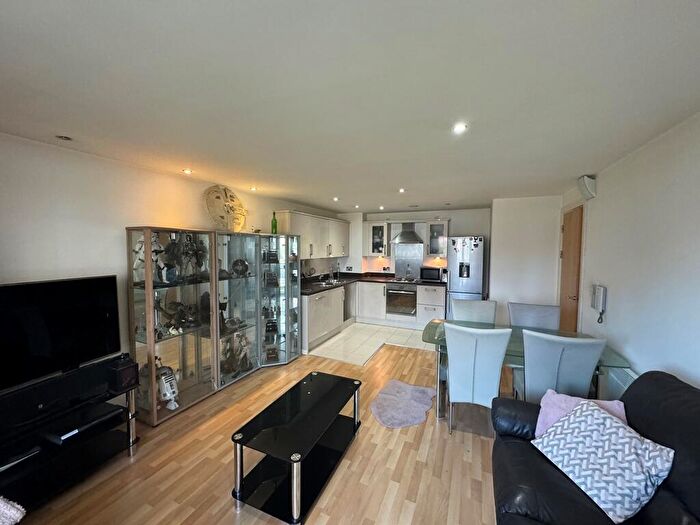 1 Bedroom Apartment To Rent In Masshouse Bed, B5