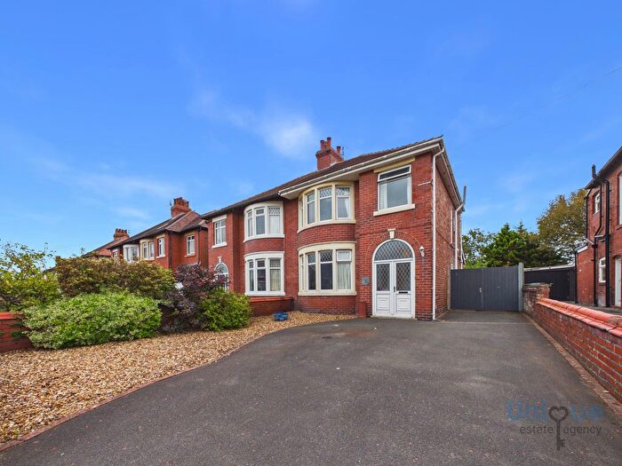 3 Bedroom Semi-Detached House For Sale In Heeley Road, Lytham St. Annes, FY8