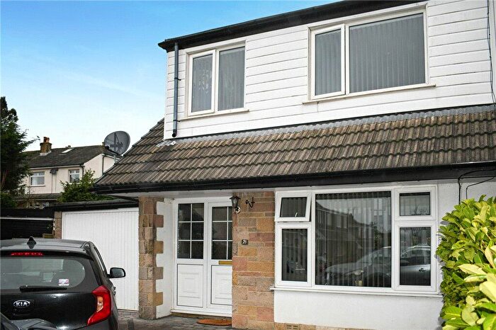 3 Bedroom Bungalow To Rent In Harewood Crescent, Oakworth, Keighley, West Yorkshire, BD22