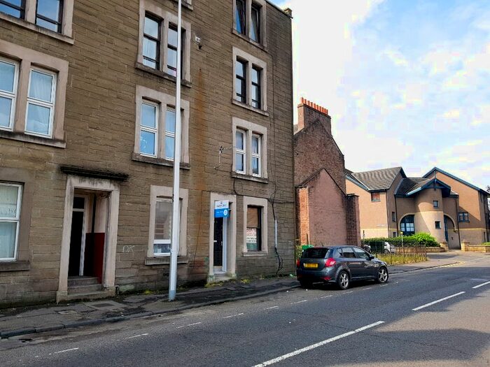 1 Bedroom Flat To Rent In Strathmore Avenue, Coldside, Dundee, DD3