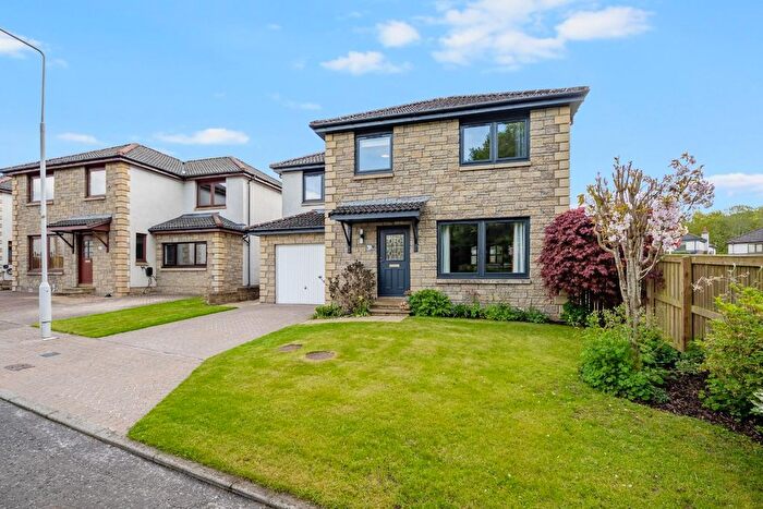4 Bedroom Detached House For Sale In Henge Gardens, Glenrothes, KY7