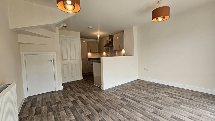 4 Bedroom Semi-Detached House To Rent In Tansy Road, Whittingham, PR3