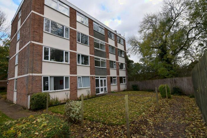 2 Bedroom Flat To Rent In Unicorn Lane, Coventry, CV5