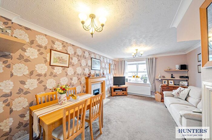 2 Bedroom Semi-Detached House For Sale In Yew Tree Close, Selby, YO8