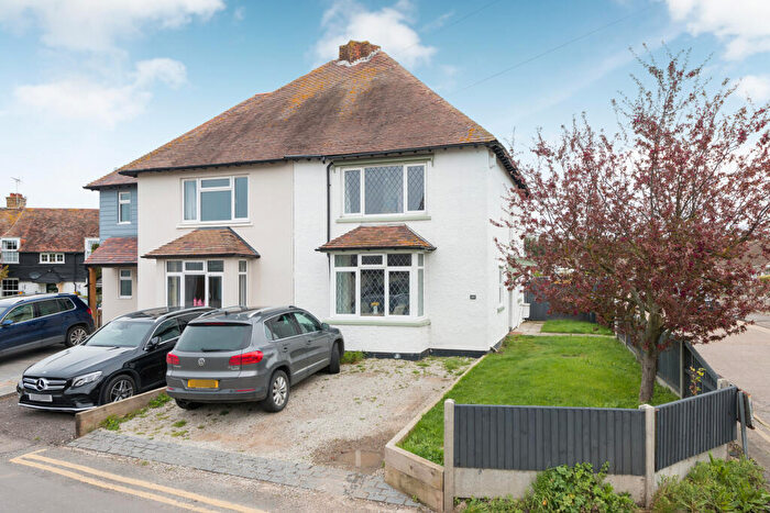 2 Bedroom Semi Detached House For Sale In Eddington Lane, Herne Bay, Kent, CT6