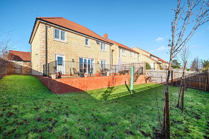 4 Bedroom Detached House For Sale In Aldhelm Rise, Corsham, SN13