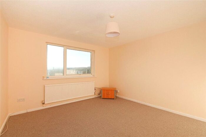 2 Bedroom Flat For Sale In Fairview Court, Baildon, Shipley, West Yorkshire, BD17