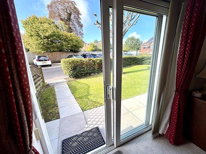 1 Bedroom Flat For Sale In Garden City Way, Chepstow, NP16